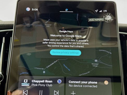 New 2026 Volvo XC60 T8 Ultra w/ Protection Package Premier image 13