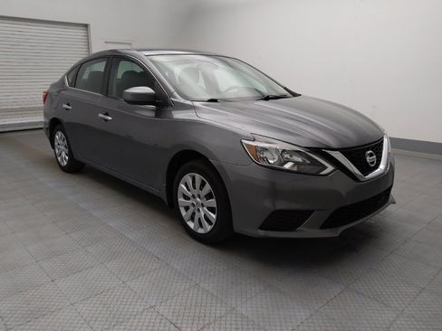 Used 2019 Nissan Sentra S FWD image 13