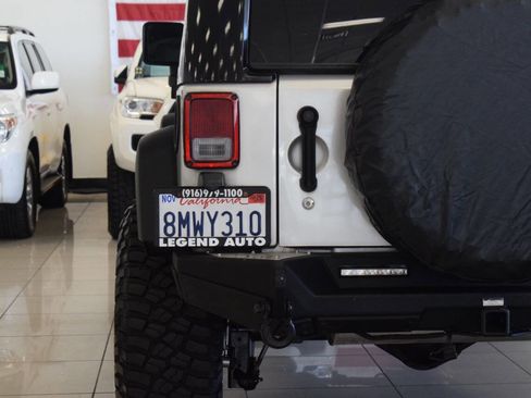 Used 2010 Jeep Wrangler Sport AWD/4WD image 27