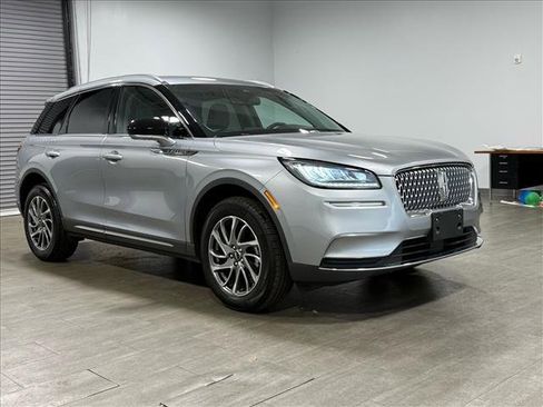 Used 2021 Lincoln Corsair Standard w/ Equipment Group 101A image 2