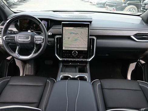New 2026 GMC Acadia Denali w/ Super Cruise Package FWD image 7