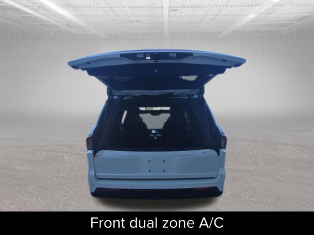New 2027 Lincoln Navigator Reserve AWD/4WD image 9