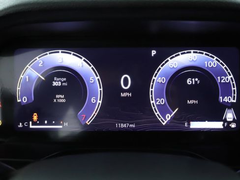 Used 2023 Jeep Grand Cherokee L Laredo image 12