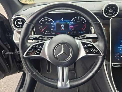 Used 2023 Mercedes-Benz GLC 300 4MATIC image 14