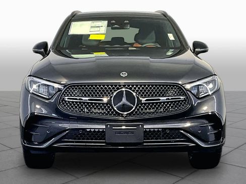 New 2026 Mercedes-Benz GLC 300 4MATIC image 2