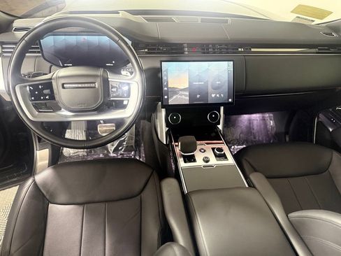 Used 2023 Land Rover Range Rover SE AWD/4WD image 11