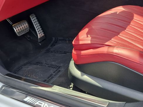Used 2024 Mercedes-Benz S 63 AMG S w/ Rear Seat Package image 17