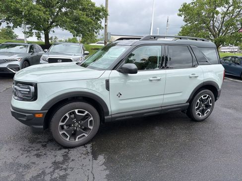 Used 2022 Ford Bronco Sport Outer Banks w/ Tech Package AWD/4WD image 15