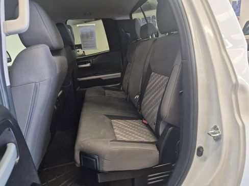 Used 2021 Toyota Tundra SR5 AWD/4WD image 17