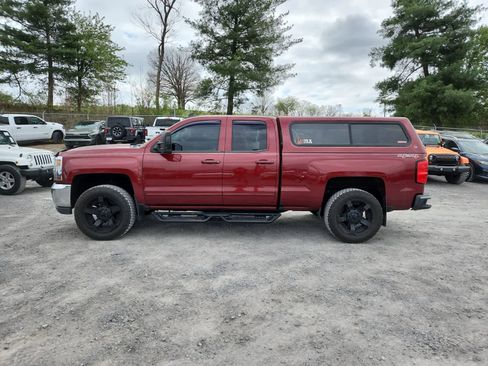 Used 2017 Chevrolet Silverado 1500 LT w/ Texas Edition image 2