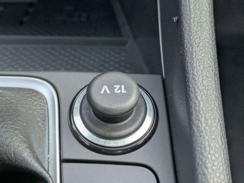 New 2026 Volkswagen Jetta SE image 28