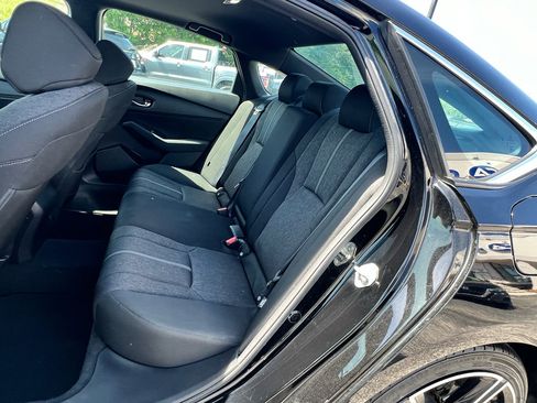 Used 2023 Honda Accord Sport image 27