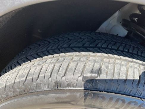 Used 2025 GMC Acadia Elevation image 48