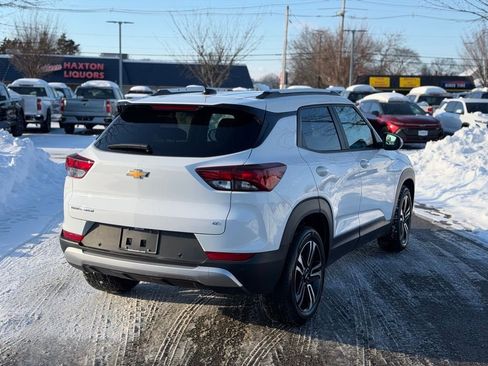 Used 2026 Chevrolet TrailBlazer LT w/ LT Cold Weather Package image 4