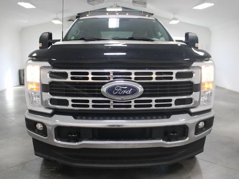 Used 2024 Ford F250 XLT w/ 360-Degree Camera Package AWD/4WD image 3