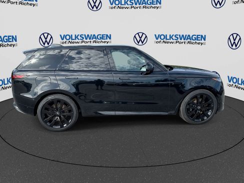 Used 2025 Land Rover Range Rover Sport Dynamic SE AWD/4WD image 15