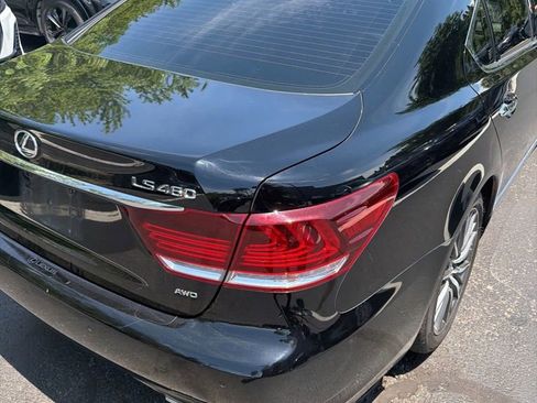 Used 2014 Lexus LS 460 AWD w/ F Sport Package image 10