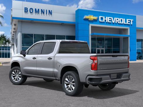 New 2026 Chevrolet Silverado 1500 Custom image 4