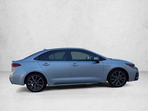 Certified 2022 Toyota Corolla XSE image 4
