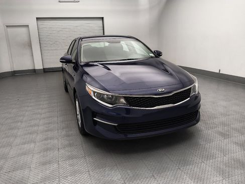 Used 2017 Kia Optima LX w/ Convenience Package FWD image 14