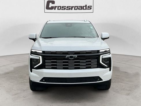 Used 2025 Chevrolet Tahoe High Country image 8