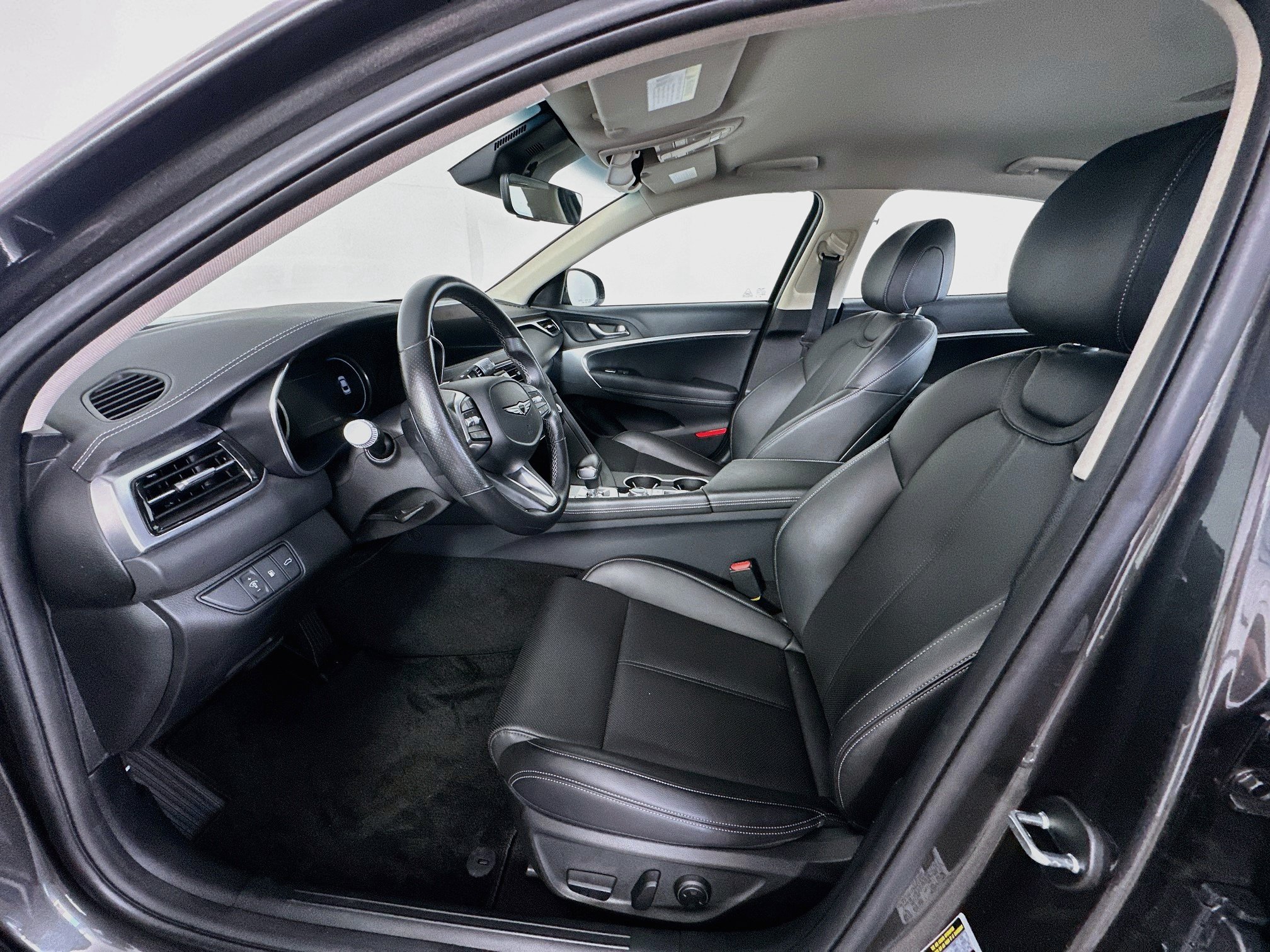 Used 2026 Genesis G70 2.5T RWD image 13