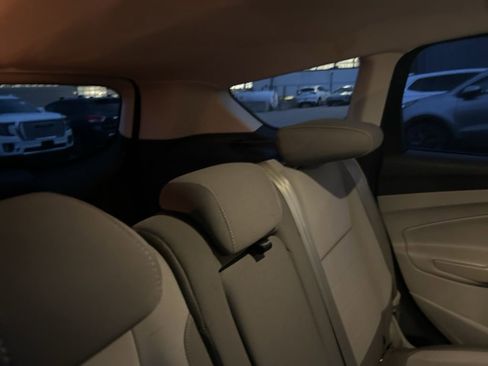 Used 2014 Ford Escape SE image 12