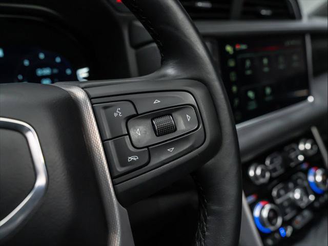 Used 2023 GMC Yukon XL Denali AWD/4WD image 25