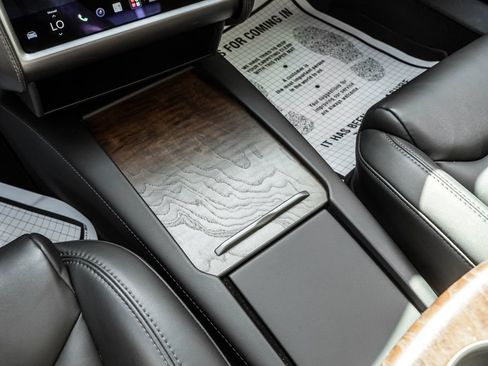 Used 2021 Tesla Model S Long Range Plus AWD/4WD image 18