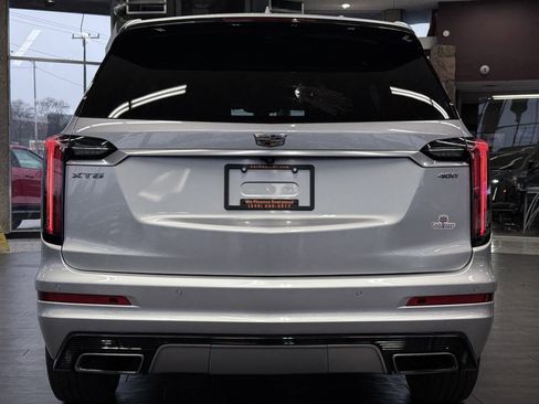 Used 2020 Cadillac XT6 Sport image 11