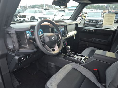 New 2025 Ford Bronco 4-Door w/ Sasquatch Package image 11