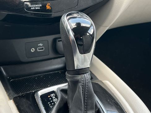 Used 2019 Nissan Rogue Sport SV AWD/4WD image 22