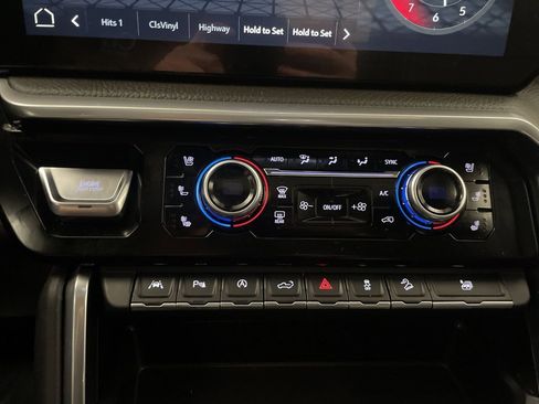 Used 2023 GMC Sierra 1500 Denali w/ Denali Reserve Package image 12