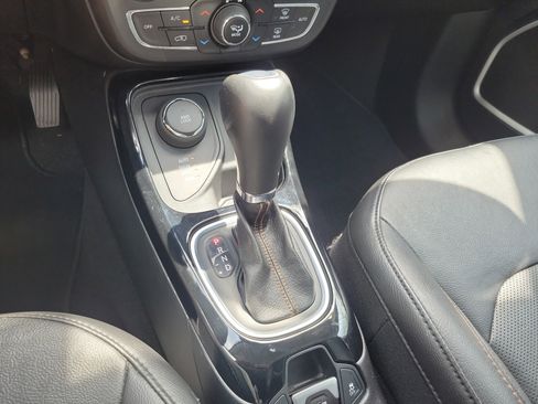 Used 2021 Jeep Compass Limited AWD/4WD image 29