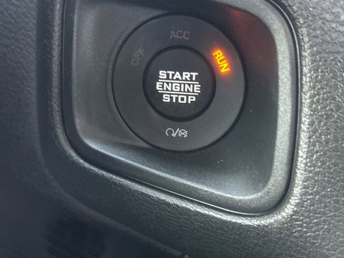 New 2026 Jeep Gladiator Sport image 20