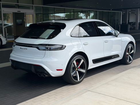 Certified 2024 Porsche Macan GTS AWD/4WD image 10
