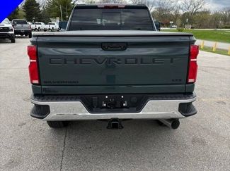 New 2026 Chevrolet Silverado 2500 LTZ w/ LTZ Convenience Package AWD/4WD video 4