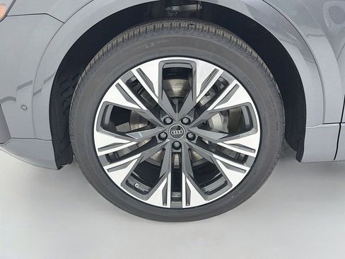 New 2026 Audi Q8 Premium Plus image 34