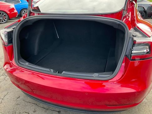 Used 2021 Tesla Model 3 Standard Range Plus image 8