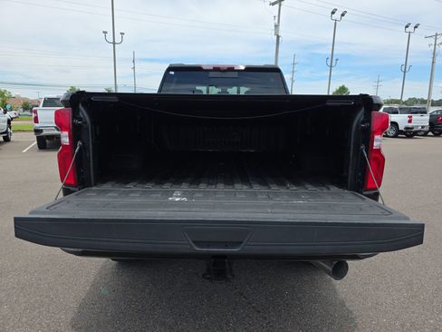 Used 2020 Chevrolet Silverado 2500 High Country w/ Z71 Off-Road Package AWD/4WD image 13