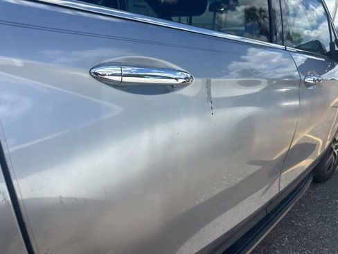 Used 2017 Honda Pilot Elite image 23