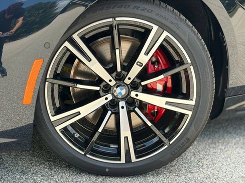 New 2027 BMW 550e xDrive AWD/4WD image 2