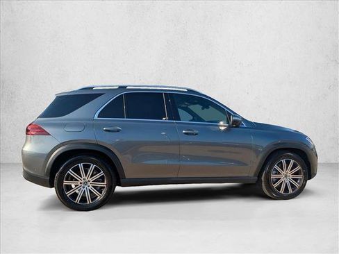 Certified 2025 Mercedes-Benz GLE 450 4MATIC image 4