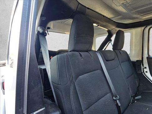 Used 2021 Jeep Wrangler Unlimited Sport image 21