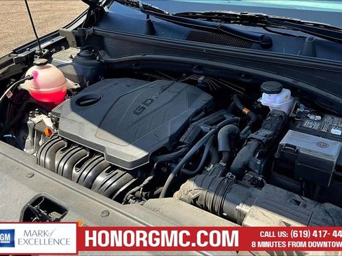 Used 2025 Kia Sportage EX w/ Premium Package FWD image 28