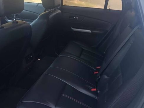 Used 2013 Ford Edge Limited w/ Driver Entry Pkg image 6