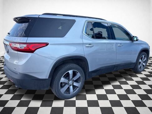 Certified 2020 Chevrolet Traverse LT w/ LT Premium Package image 31
