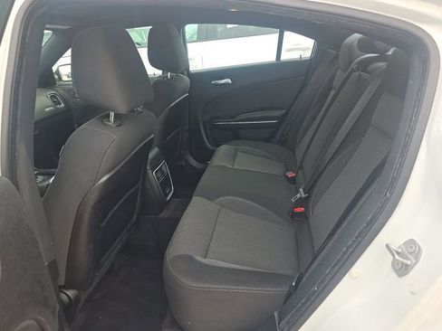 Used 2016 Dodge Charger SE RWD image 23