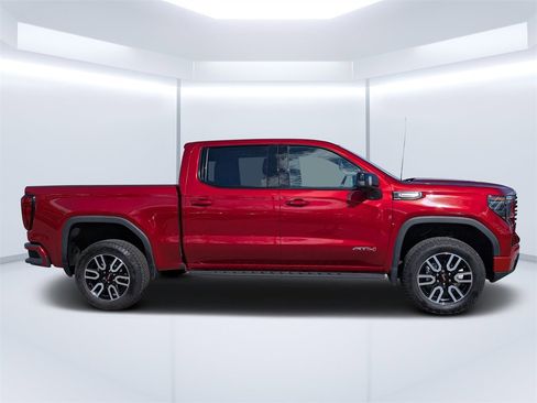Used 2023 GMC Sierra 1500 AT4 w/ Technology Package image 2