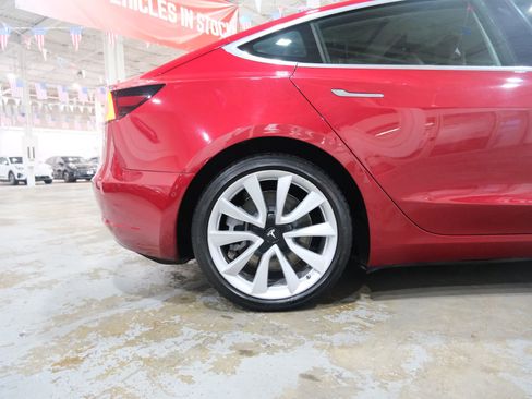 Used 2019 Tesla Model 3 Long Range image 12